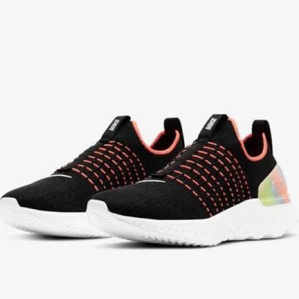 Nike React Phantom Run Flyknit